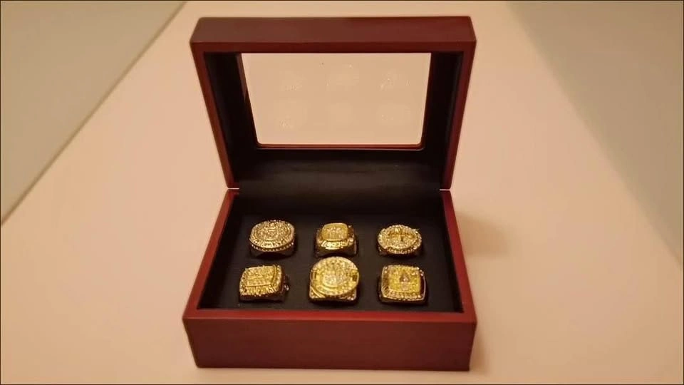 Kobe Bryant Lakers NBA Championship Ring set - photo 2