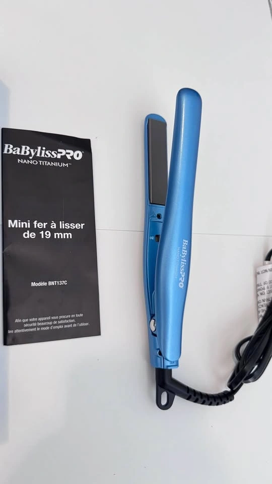 New - BaBylissPRO Nano Titanium Mini Flat Iron - photo 2