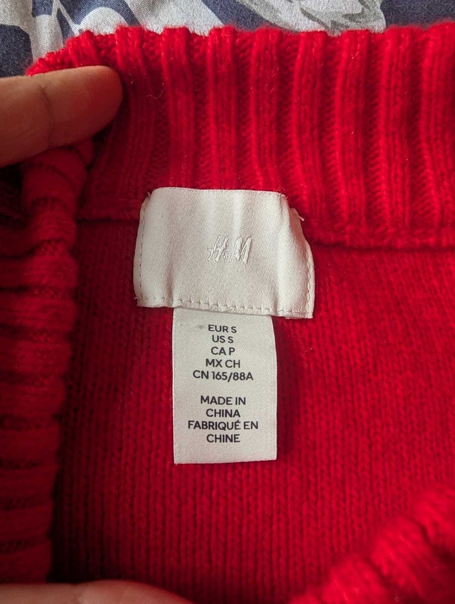 H&M Cable Knit Sweater size small - photo 2