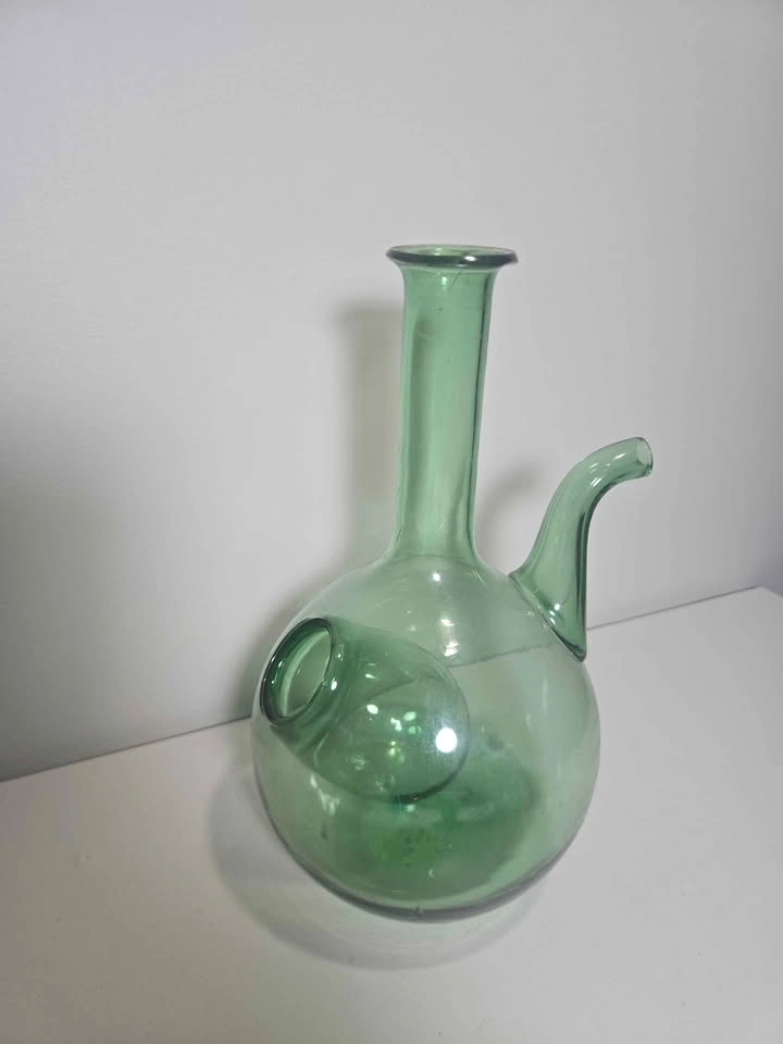 Vintage Hand Blown Glass Porrón / Decanter - photo 3