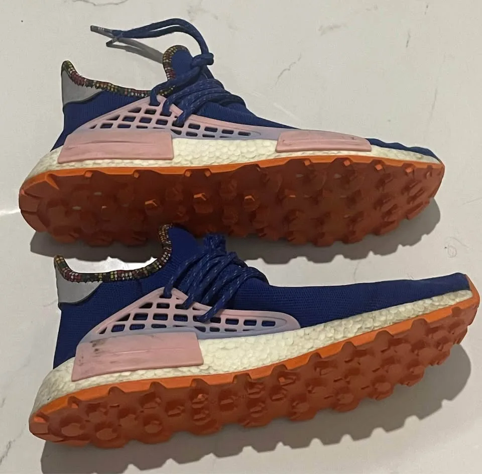 Adidas NMD Hu Pharrel Inspiration Pack Powder Blue/ Size 11.5 image indicator(3)