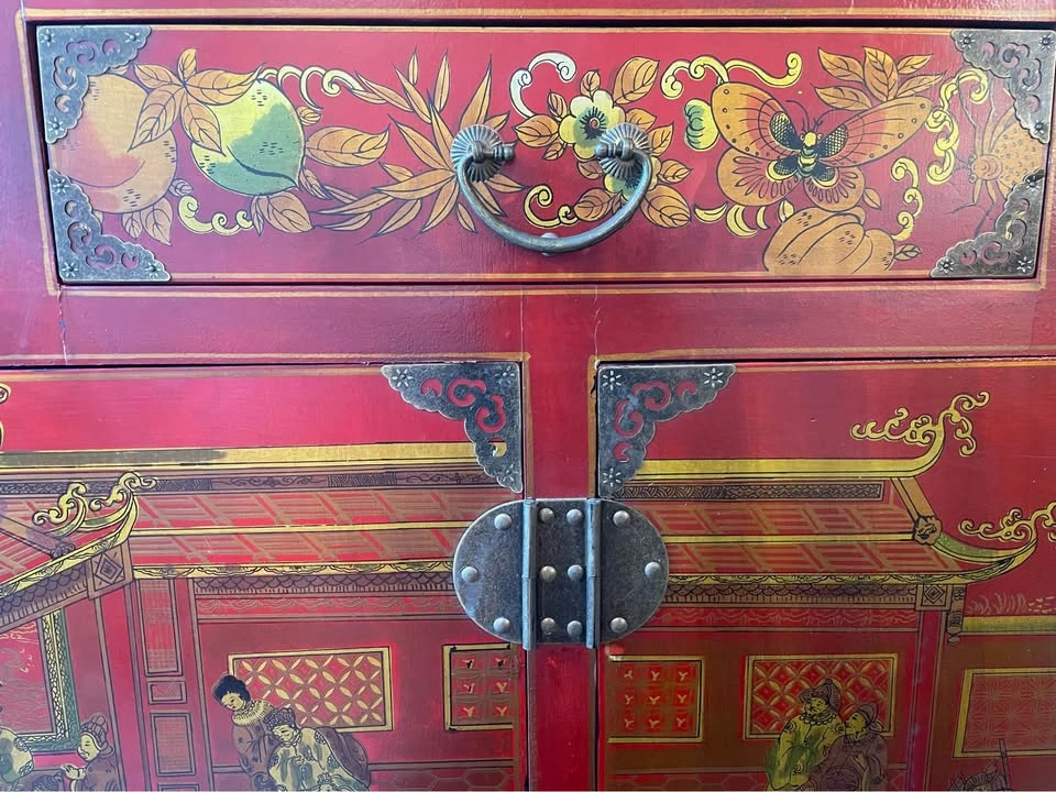 Solid wood finely painted Chinese buffet - photo 3