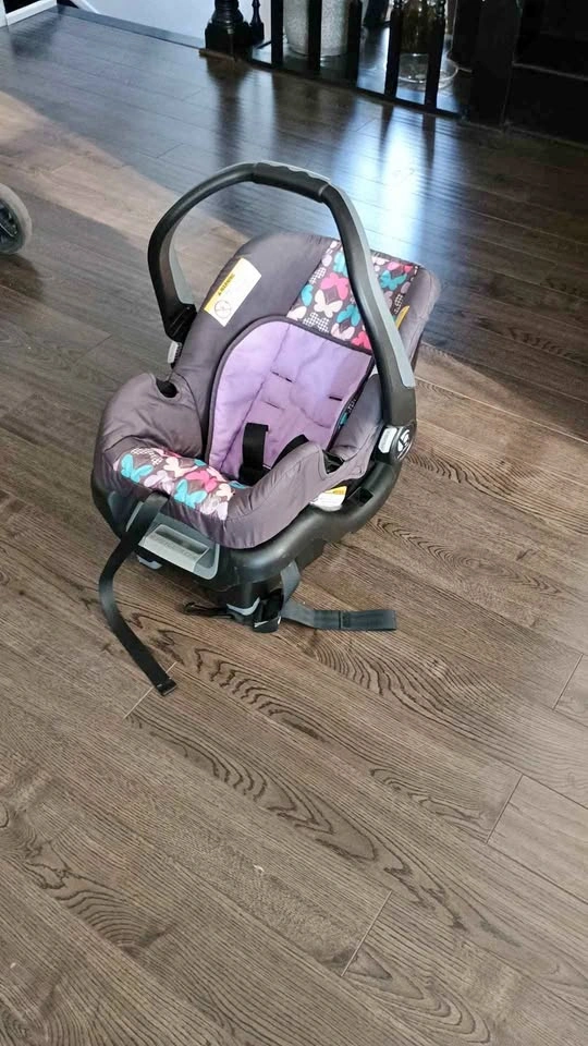 Baby Trend Car Seat