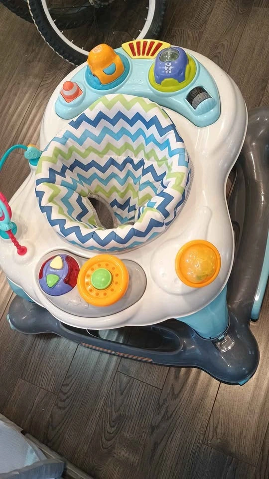 Baby Walker - photo 2
