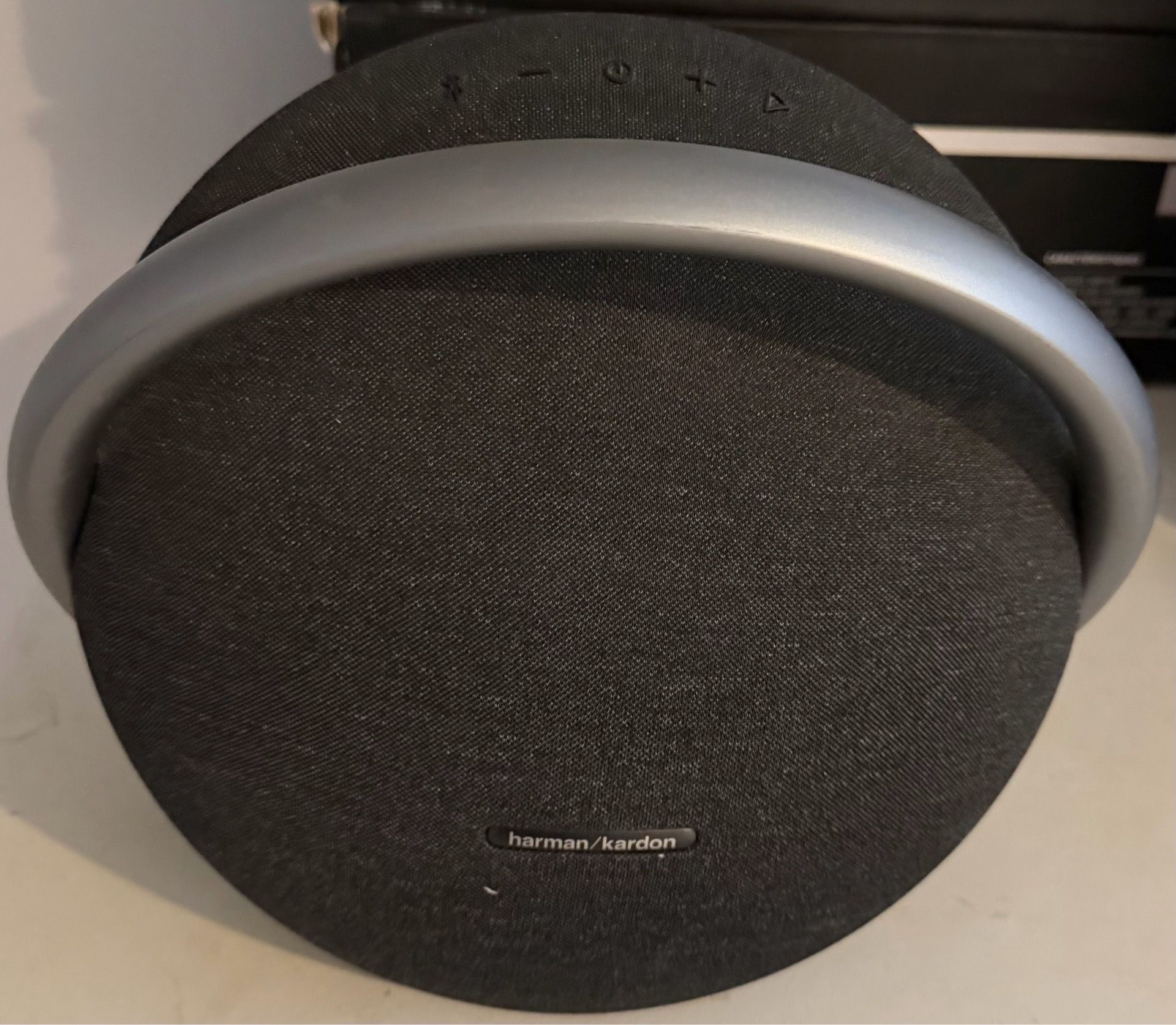 Harman Kardon Onyx Studio