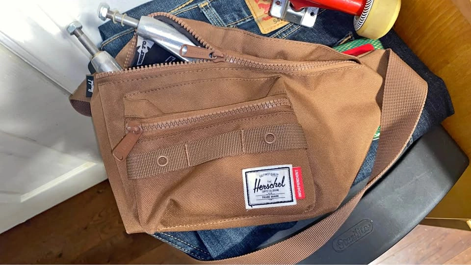 Vintage Independent Skateboard Trucks Herschel Fanny Pack