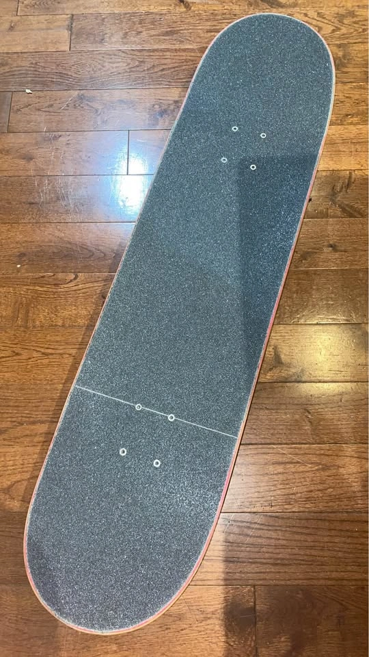 USED 8.25” Primitive Dragon Ball Skateboard Complete - photo 4
