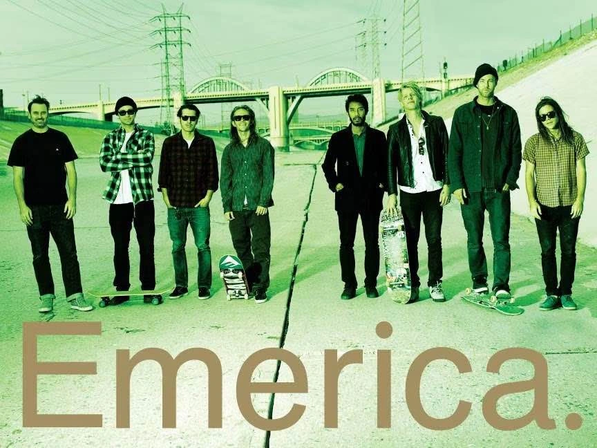$20! Vintage Emerica Skateboard Hood sweater - photo 2