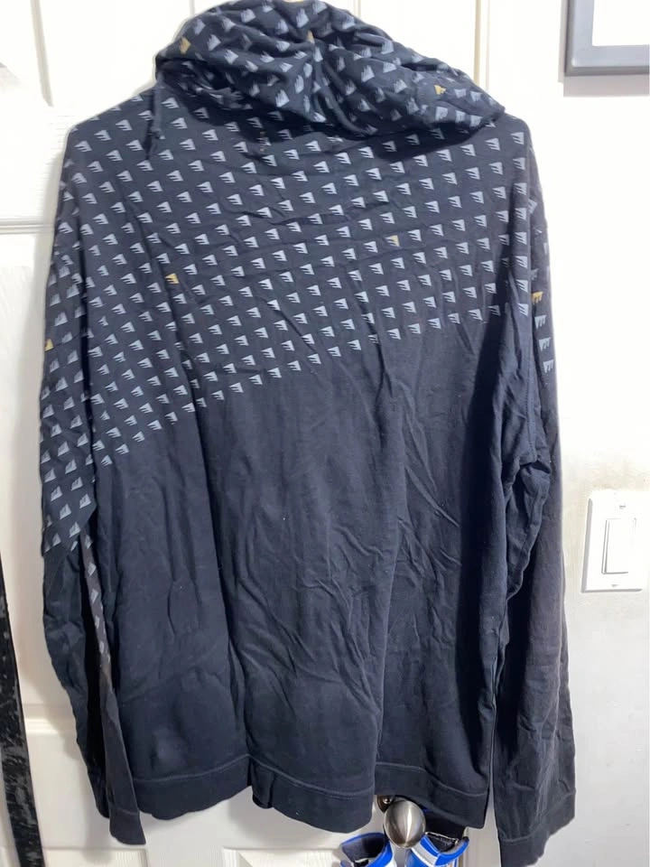 $20! Vintage Emerica Skateboard Hood sweater - photo 3