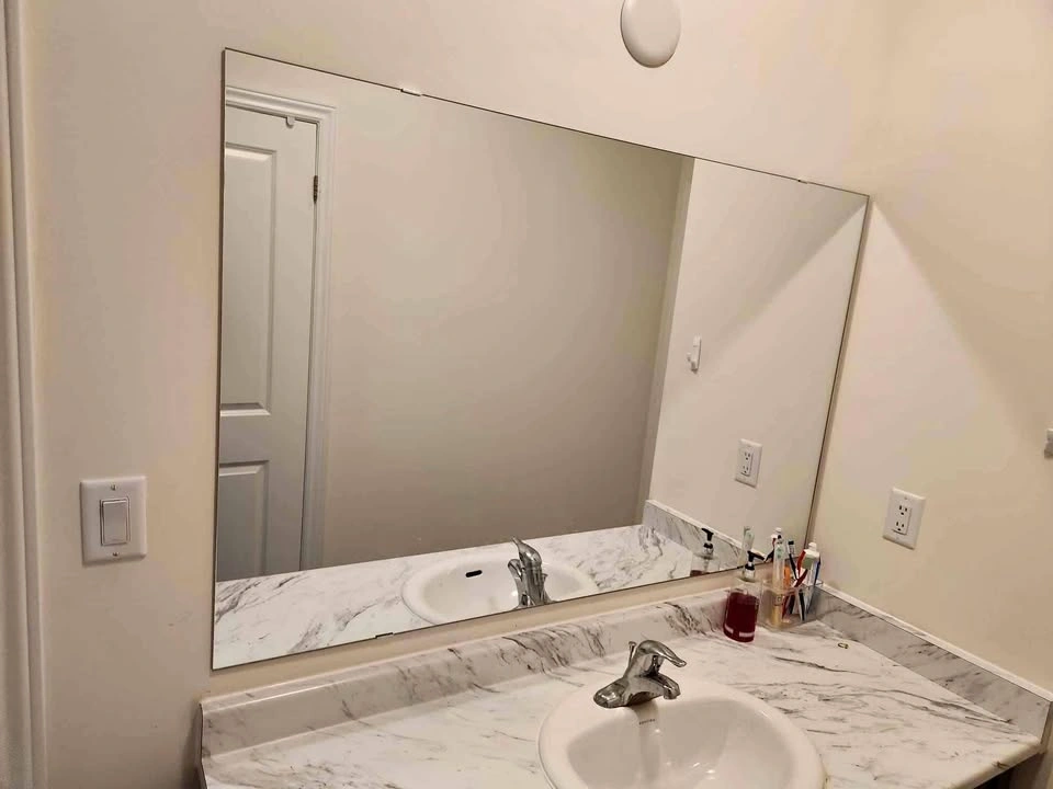 1 Bed 2 Baths - House