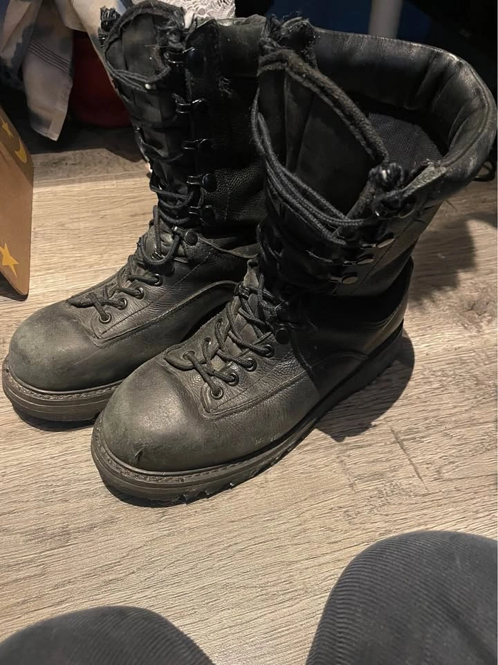 Gore-Tex Combat Boots - photo 3