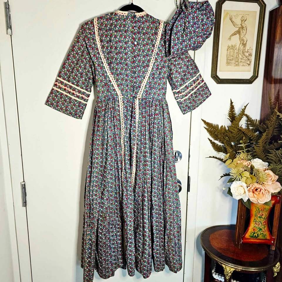 Handmade Vintage Prairie Maxi Dress & Matching Bonnet - photo 5