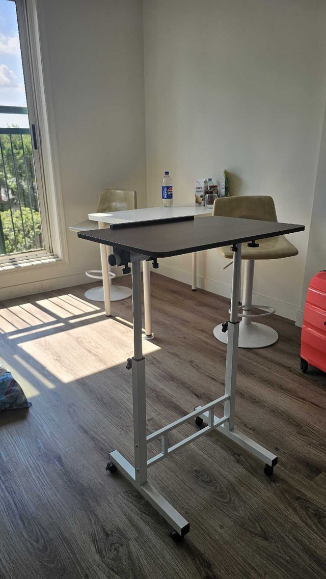Adjustable Rolling Desk - photo 2