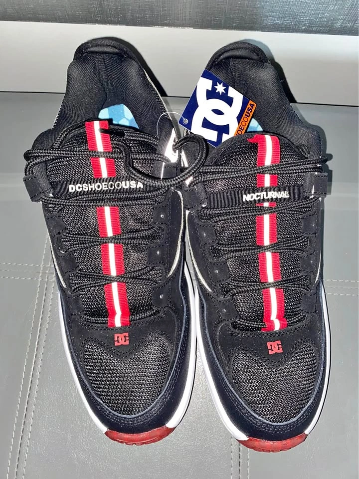 Mens Sz. 11.5 DC Skateboard Shoes (Kalynx)