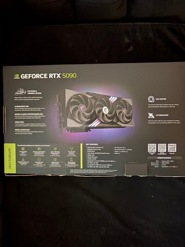 MSI RTX 5090 Gaming Trio - photo 2