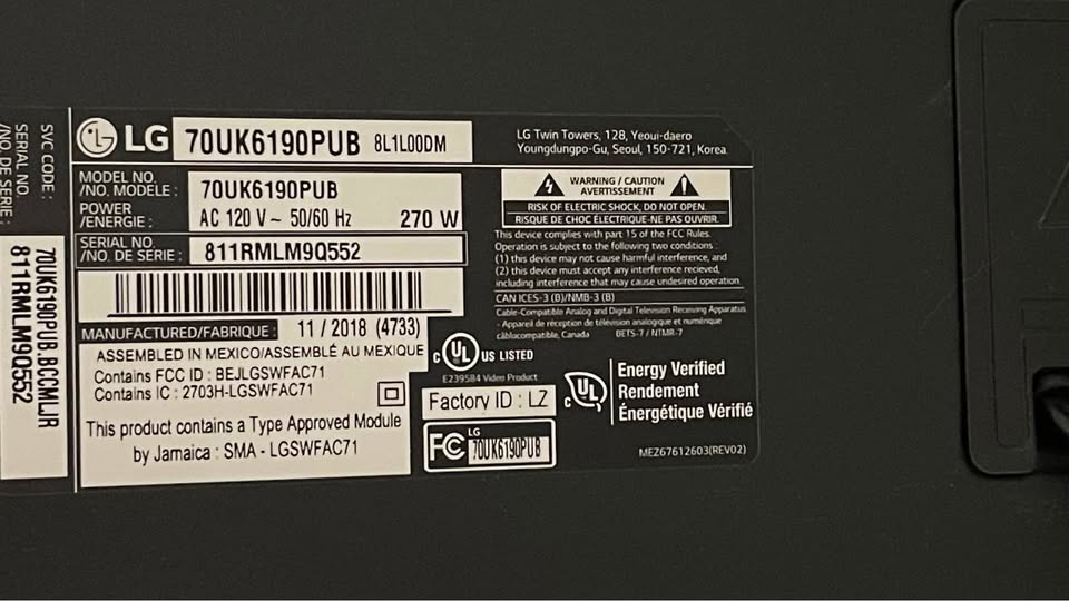 LG 70" 4K Smart TV + Wall Mount Kit, Cat5e - photo 4