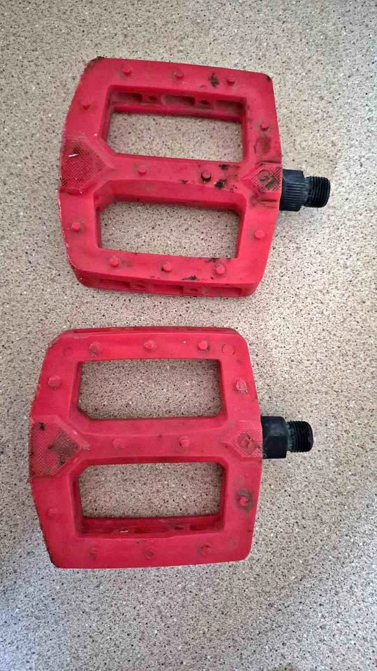 Red GT bike pedals