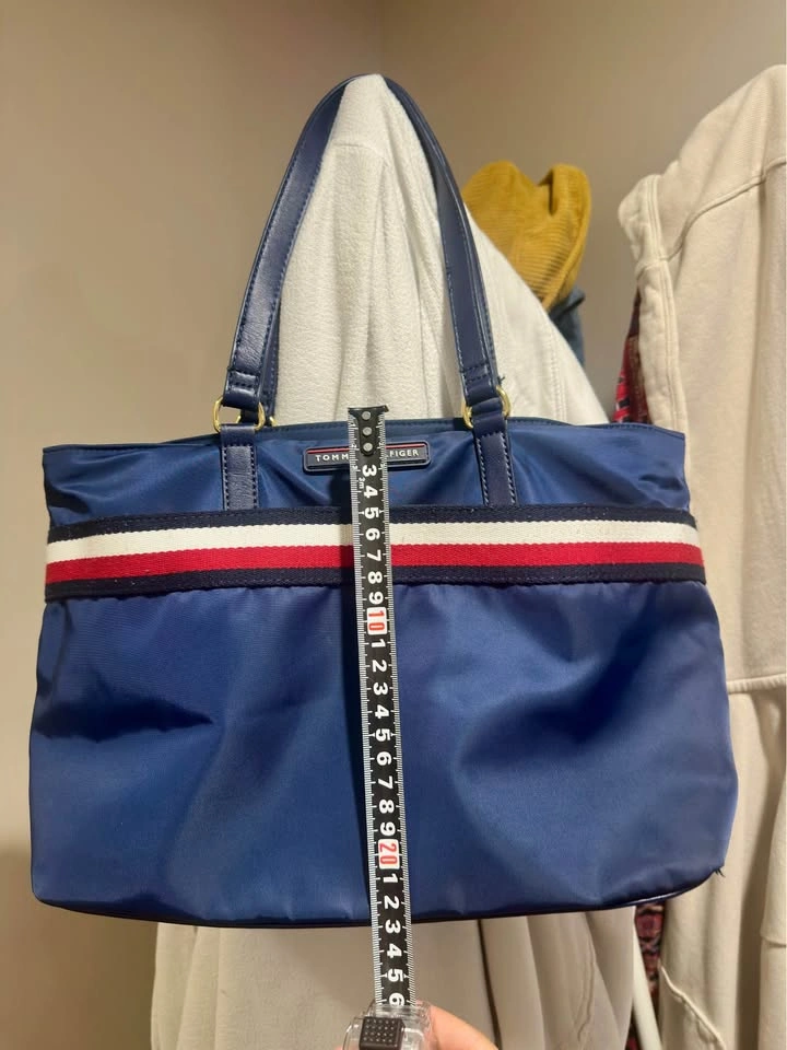 👜Tommy Hilfiger Navy Blue Nylon Tote Bag - photo 3