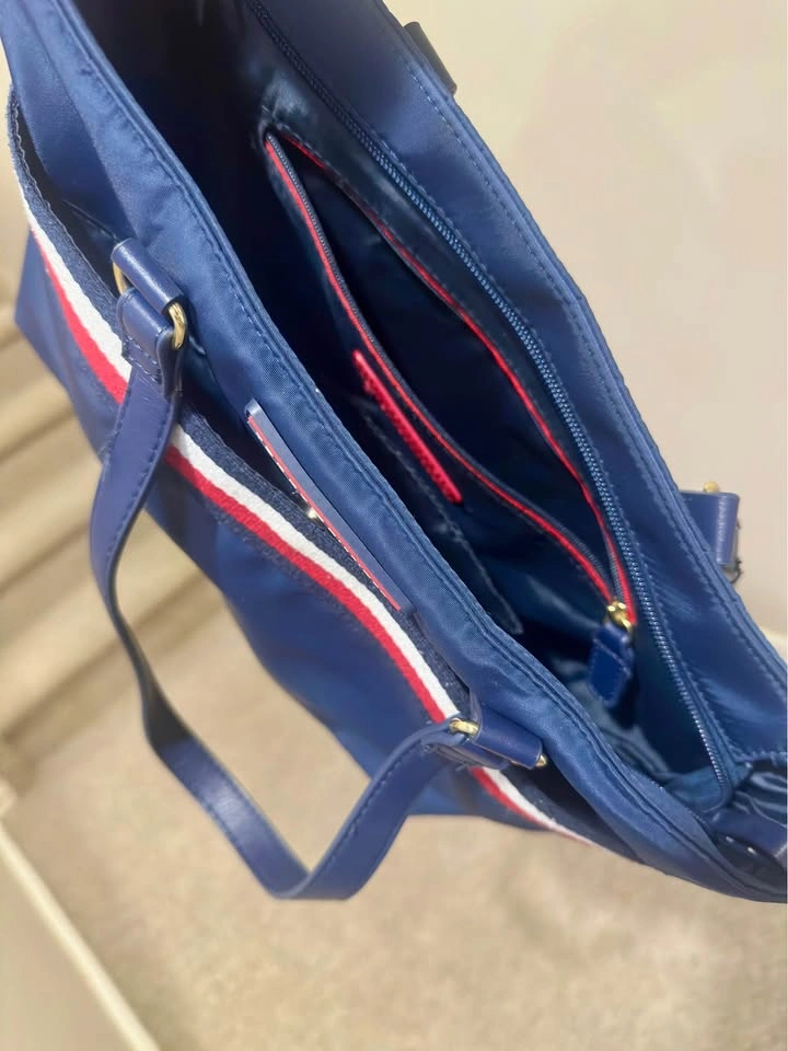 👜Tommy Hilfiger Navy Blue Nylon Tote Bag - photo 4