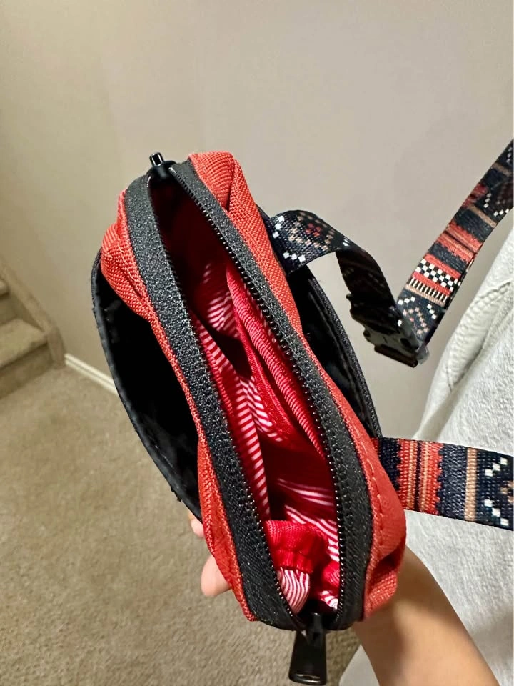 🎒Herschel 'Cruz' Crossbody Bag - photo 4
