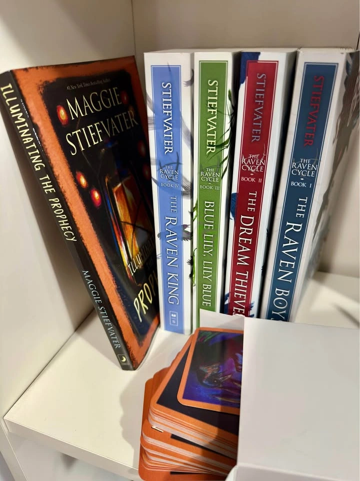 The Raven Boys series (Paperback) + Tarot set by Maggie Stiefvat - photo 3