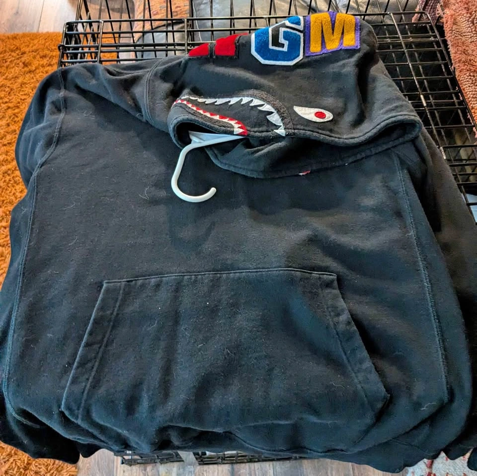 Bape pullover shark hoodie XL Authentic