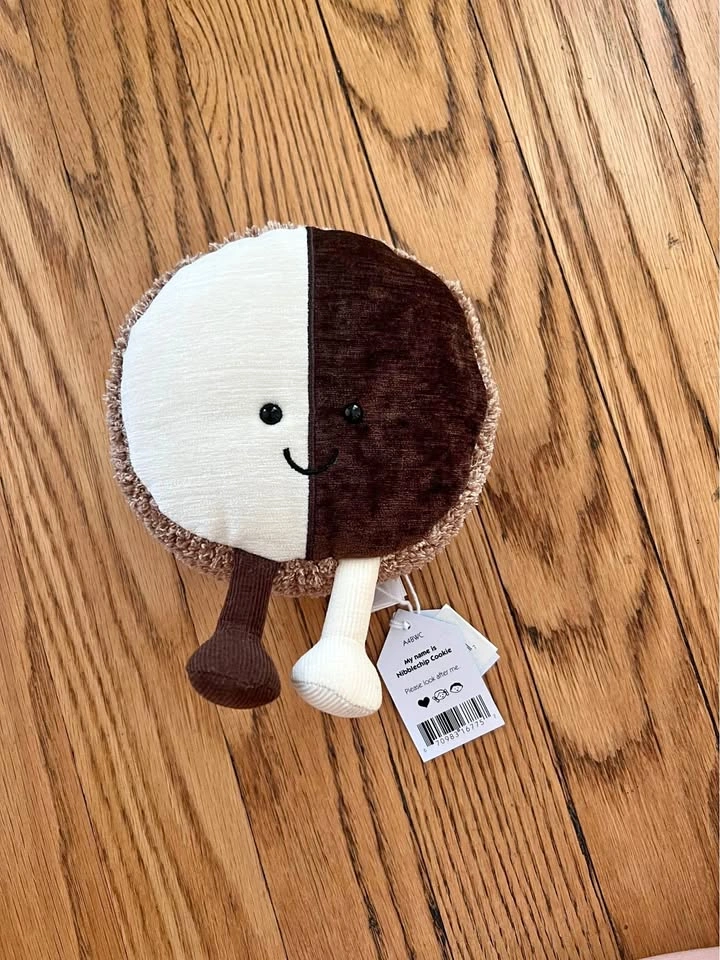 Brand new Jellycat Nibblechip cookie
