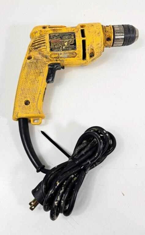 DeWalt 3/8" Corded Drill - photo 2