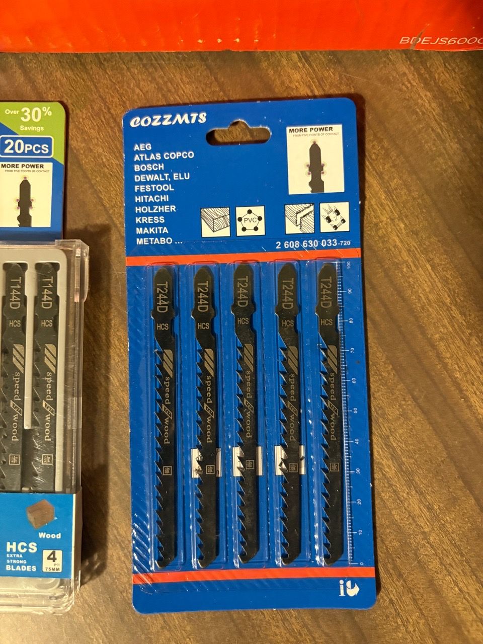 BLACK+DECKER Jig Saw with Extra Jigsaw Blades - photo 4