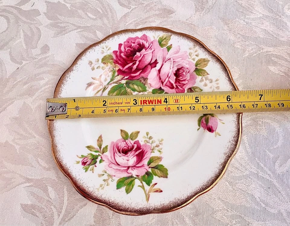 Royal Albert American Beauty Bone China bread and butter Plate - photo 3
