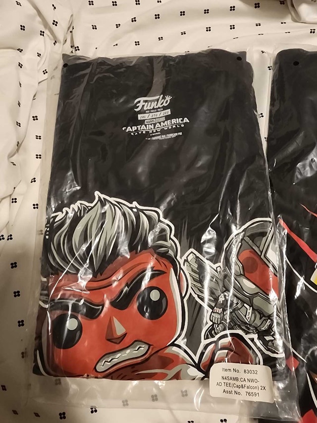 Funko Captain America T-Shirt 2XL - photo 2