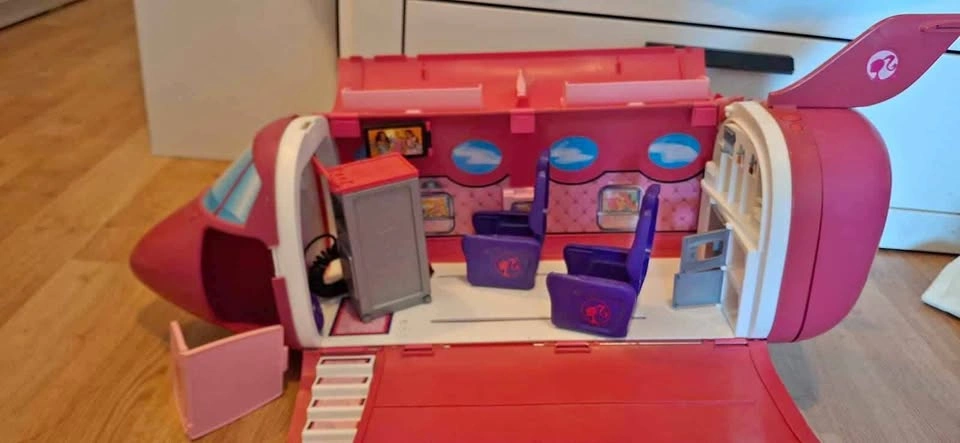 Barbie Large Airplane