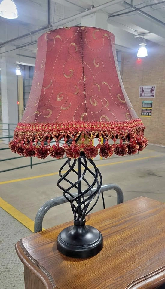 Vintage Boho Table Lamp – Red & Gold Decorative Lamp