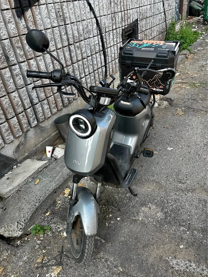 Niu UQi+ 42ah ebike