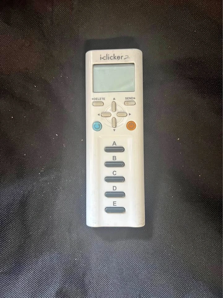 iClicker 2 Student Remote (Excellent Condition)