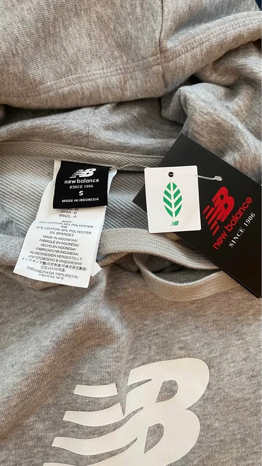 New Balance Hoodie Jogger Set Women - Size Small - photo 2
