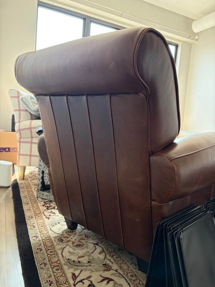 Upholstered Leather Armchair & Ottoman - photo 3