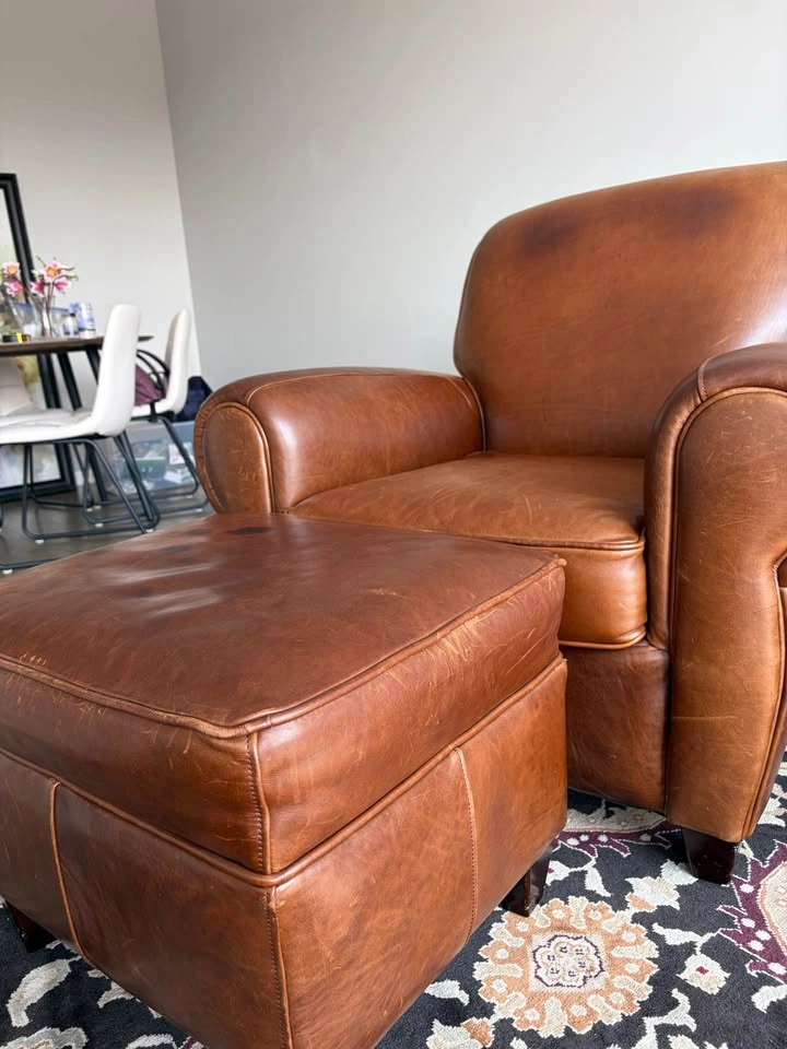 Upholstered Leather Armchair & Ottoman - photo 4