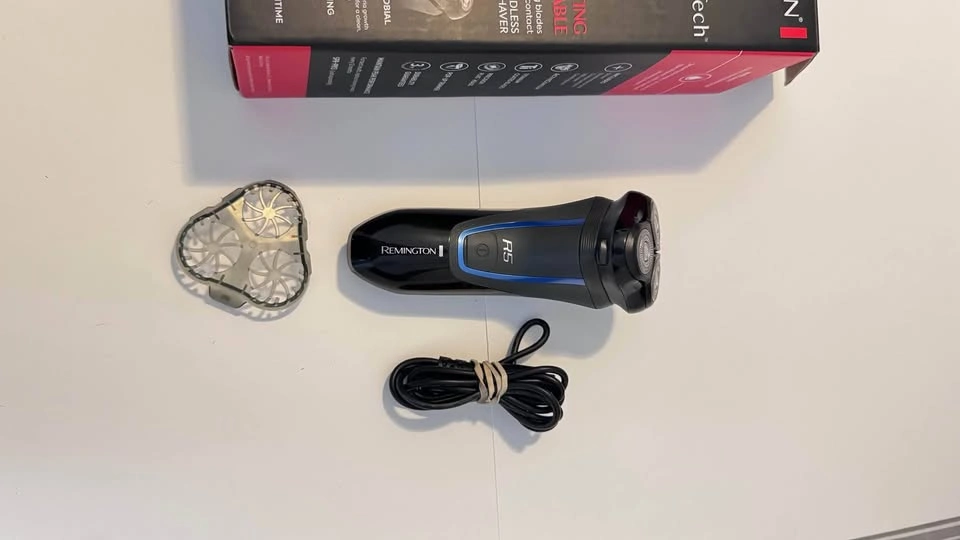 Remington R5 WETech Cordless Rotary Shaver - photo 3