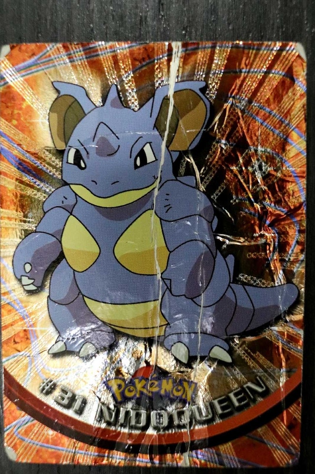 Pokemon Card Lot (HP & Damaged) - photo 3
