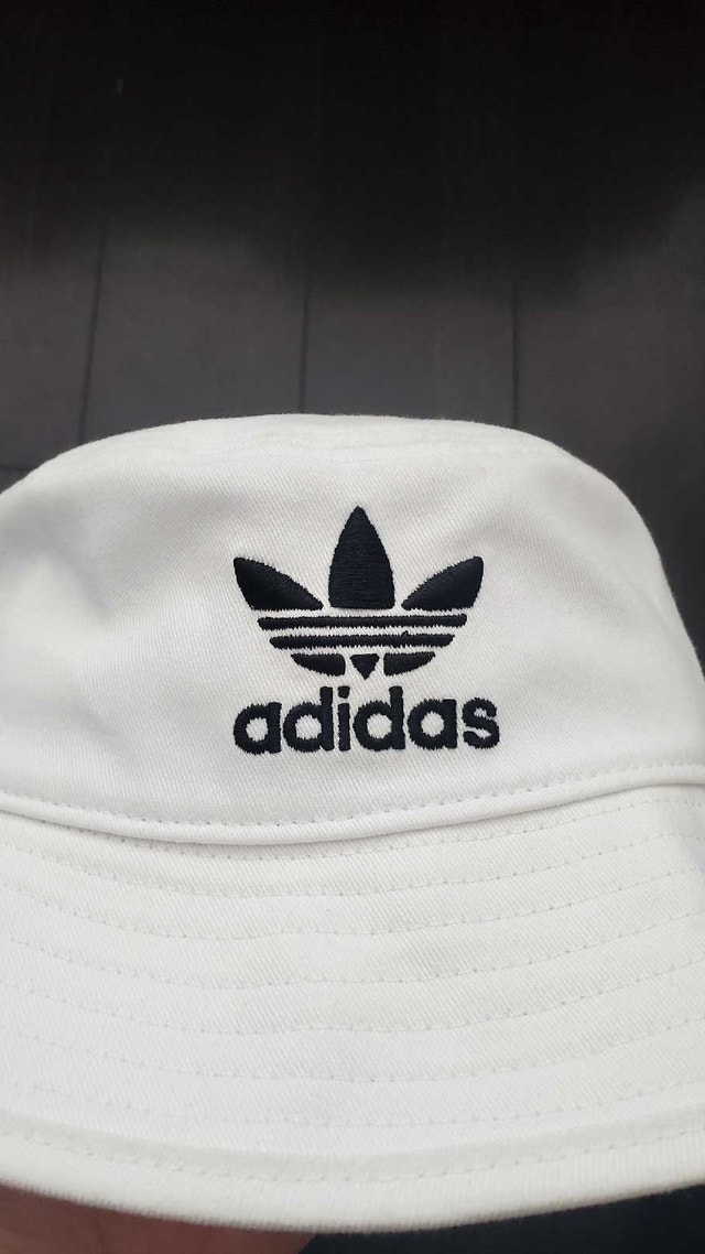 Adidas Bucket Hat (Brand New)