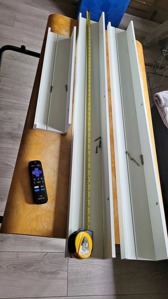 3 Ikea Mosslanda Shelves