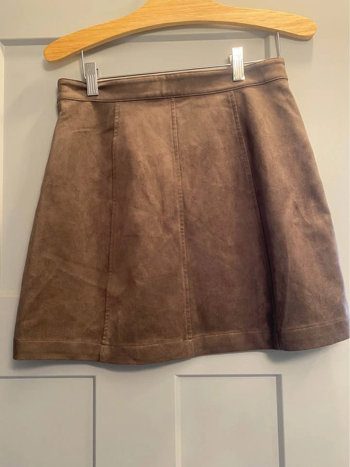 Aritzia Wilfred Free brown faux suede skirt - photo 2