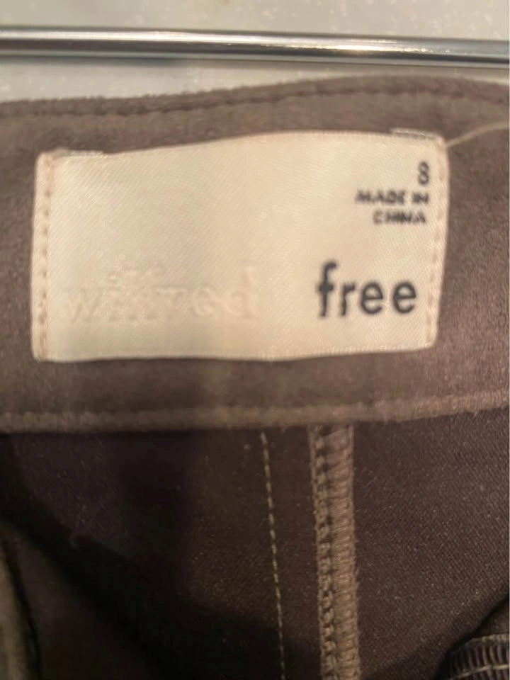 Aritzia Wilfred Free brown faux suede skirt - photo 3