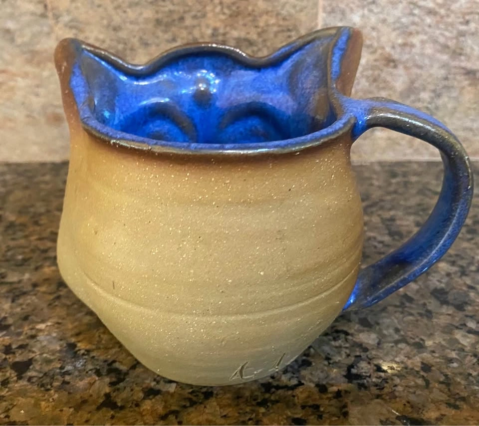 Vintage clay cat mug - photo 2