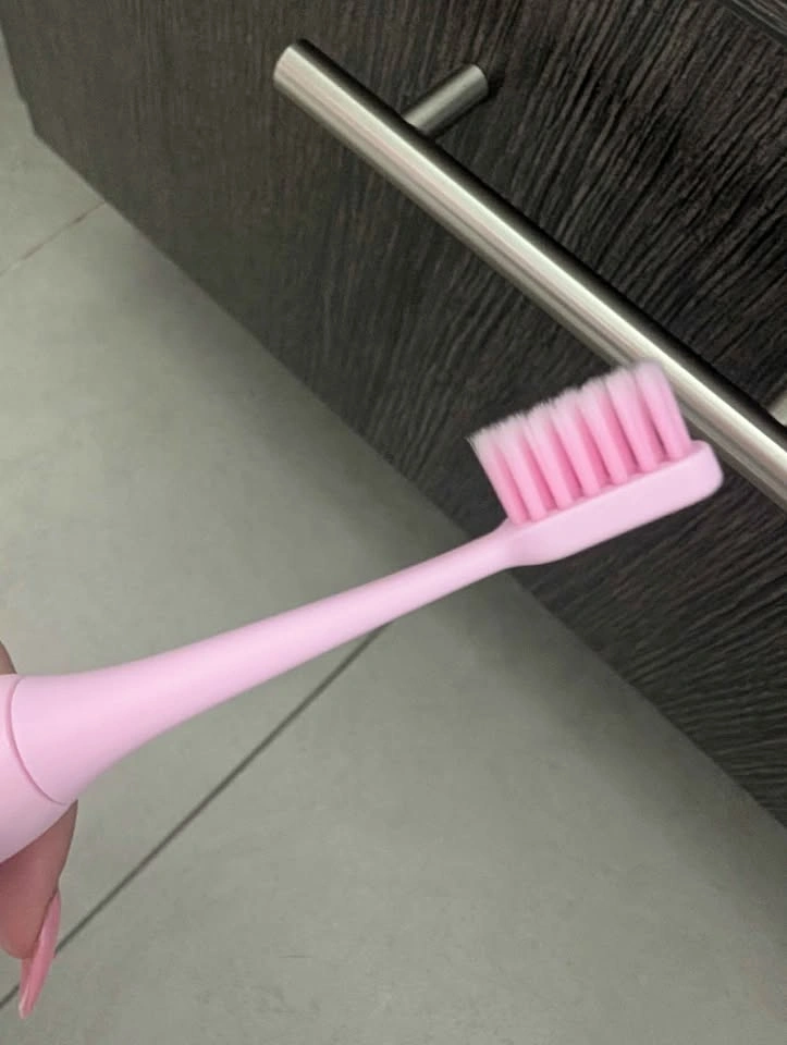 Hismile toothbrush - photo 3