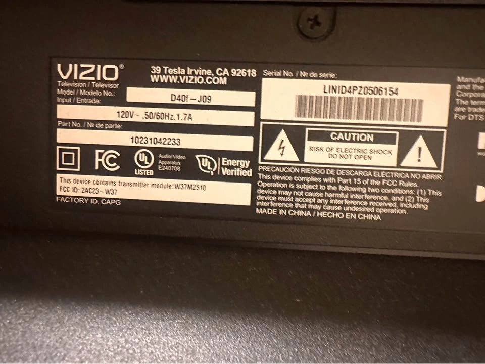 Vizio D40f-J09 40-inch Smart TV with remote for sale - photo 4