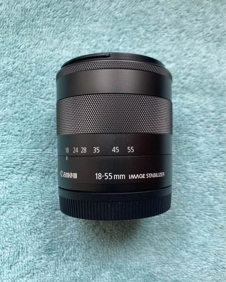 Canon EF-M 18-55m F/3.5-5.6 IS STM Lens - photo 3