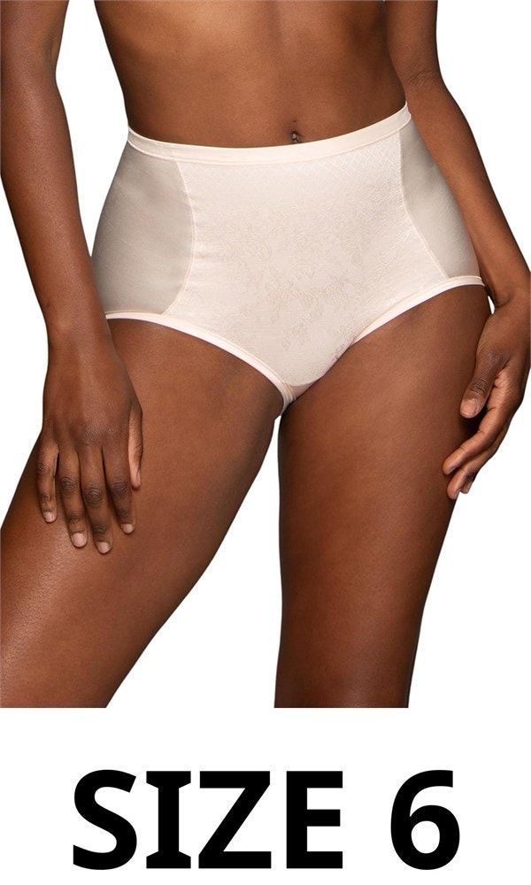 SIZE 6 Vanity Fair Women's Smoothing Comfort with Lace Brief Pan