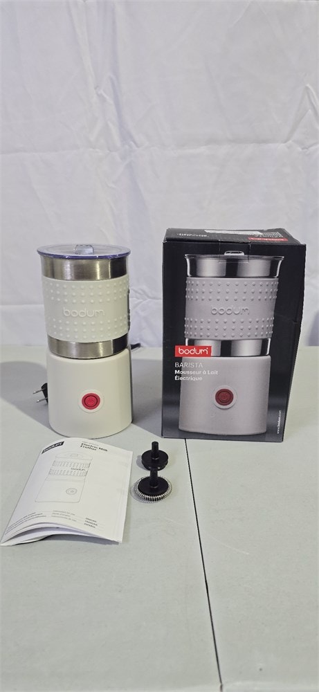 Bistro 13.5oz Electric Milk Frother - Automatic Barista - photo 3